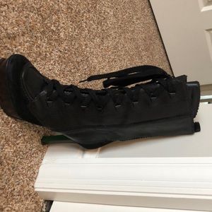 Lisa for Donald J. Pliner Black Boots.